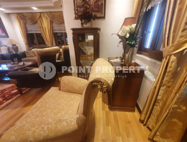 Элегантный пентхаус 4+1, 250м², в доме городского типа в центре Алании, в 550м от моря.-id-2310-фото-3