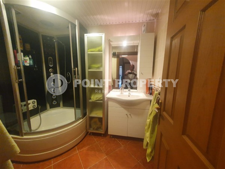 Элегантный пентхаус 4+1, 250м², в доме городского типа в центре Алании, в 550м от моря.-id-2310-фото-23