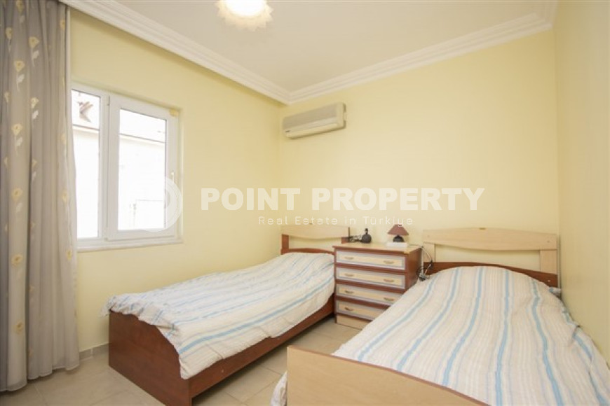 Трехкомнатная меблированная квартира, 90м² в уютном комплексе в 250м от моря в центре Алании-id-2311-фото-11