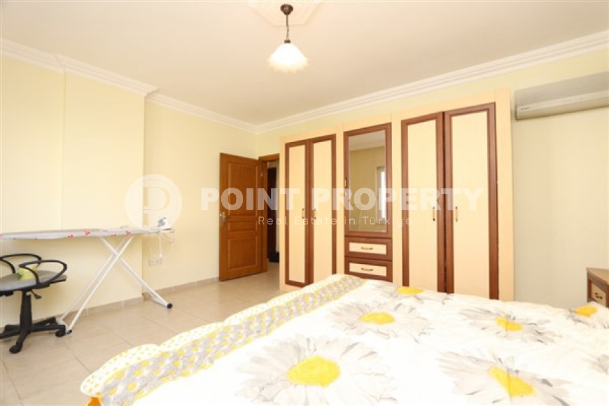 Трехкомнатная меблированная квартира, 90м² в уютном комплексе в 250м от моря в центре Алании-id-2311-фото-14