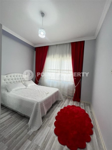 Furnished three-room apartment on the central street of Mahmutlar 150 meters from the sea-id-1194-photo-14
