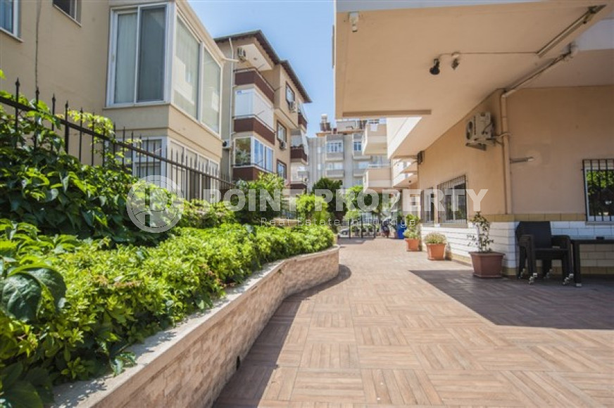 Трехкомнатная меблированная квартира, 90м² в уютном комплексе в 250м от моря в центре Алании-id-2311-фото-21