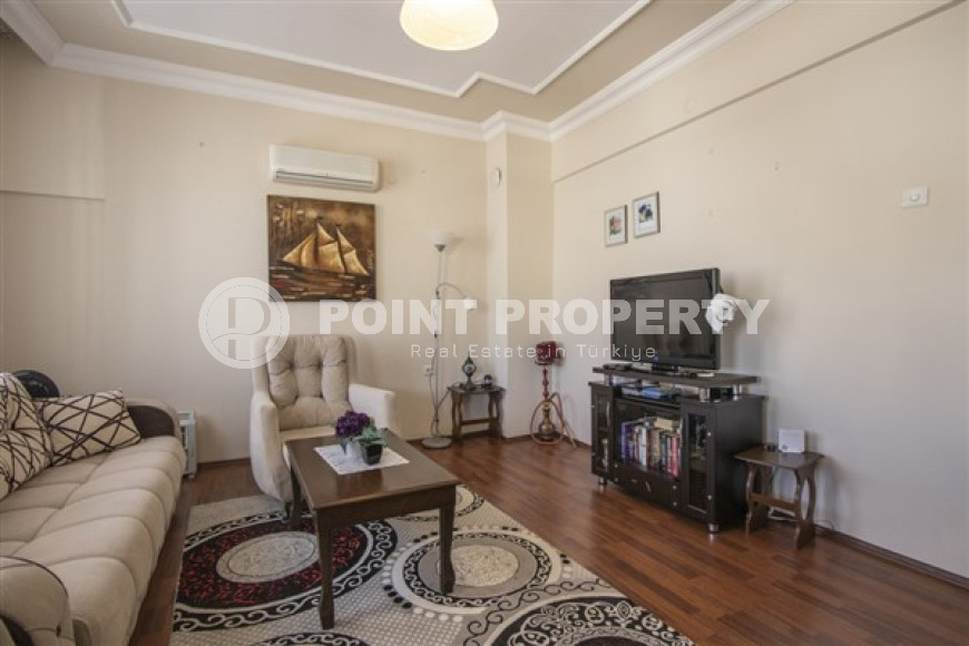 Трехкомнатная квартира, 110м², с отдельной кухней, близко к морю в центре Алании по отличной цене-id-2313-фото-3