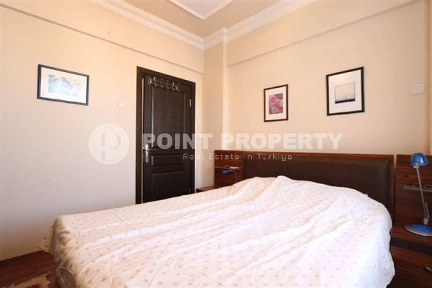 Трехкомнатная квартира, 110м², с отдельной кухней, близко к морю в центре Алании по отличной цене-id-2313-фото-11