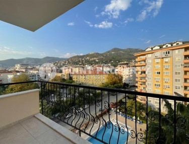 Трехкомнатные апартаменты, 100м², в уютном комплексе с бассейном в центре Алании, в 750м от моря-id-2300-фото-1