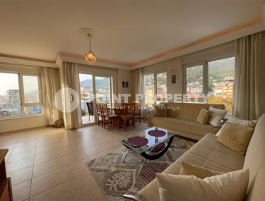 Трехкомнатные апартаменты, 100м², в уютном комплексе с бассейном в центре Алании, в 750м от моря-id-2300-фото-2