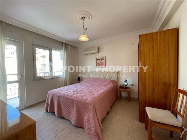 Трехкомнатные апартаменты, 100м², в уютном комплексе с бассейном в центре Алании, в 750м от моря-id-2300-фото-13