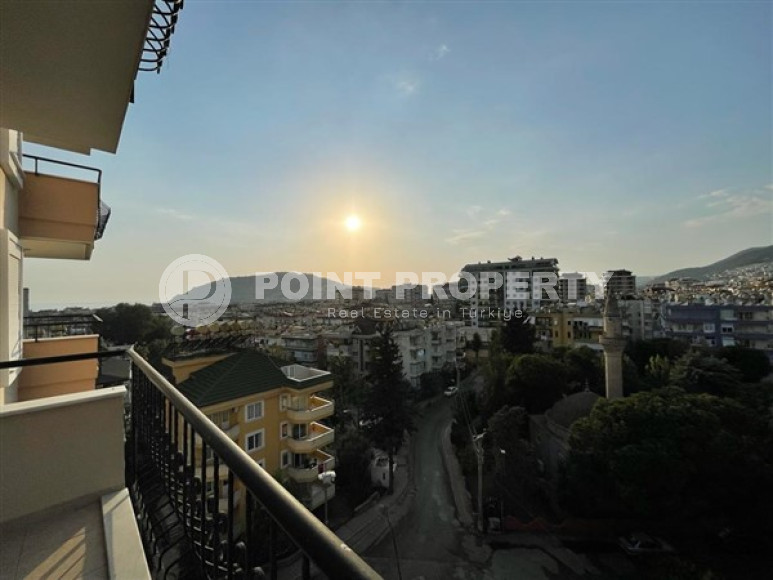 Трехкомнатные апартаменты, 100м², в уютном комплексе с бассейном в центре Алании, в 750м от моря-id-2300-фото-23