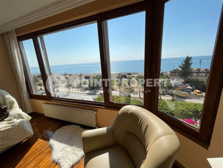 Центр Алании: меблированная четырехкомнатная квартира, 170м², с видом на Аланийскую крепость-id-2317-фото-2