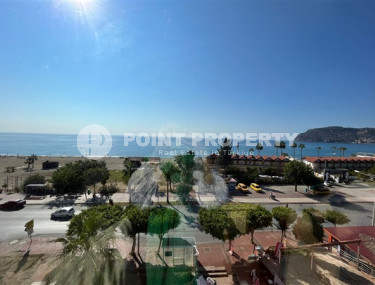 Центр Алании: меблированная четырехкомнатная квартира, 170м², с видом на Аланийскую крепость-id-2317-фото-3