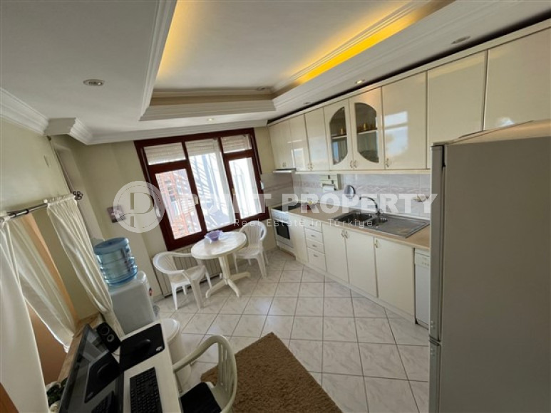 Центр Алании: меблированная четырехкомнатная квартира, 170м², с видом на Аланийскую крепость-id-2317-фото-7