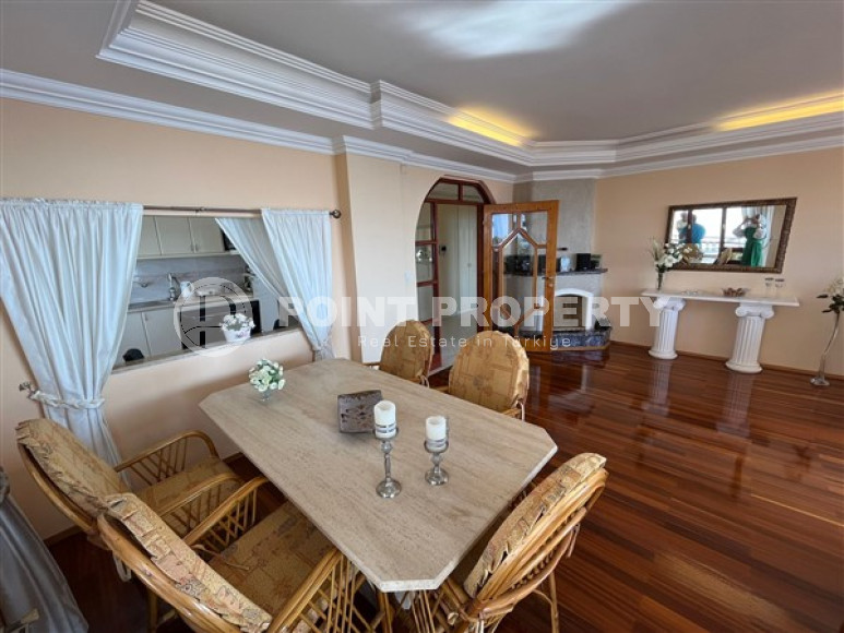 Центр Алании: меблированная четырехкомнатная квартира, 170м², с видом на Аланийскую крепость-id-2317-фото-11