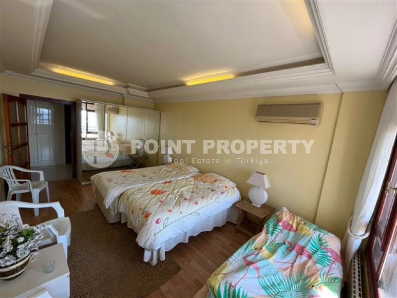 Центр Алании: меблированная четырехкомнатная квартира, 170м², с видом на Аланийскую крепость-id-2317-фото-25