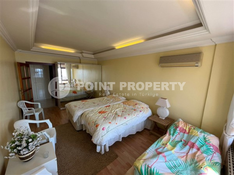 Центр Алании: меблированная четырехкомнатная квартира, 170м², с видом на Аланийскую крепость-id-2317-фото-26