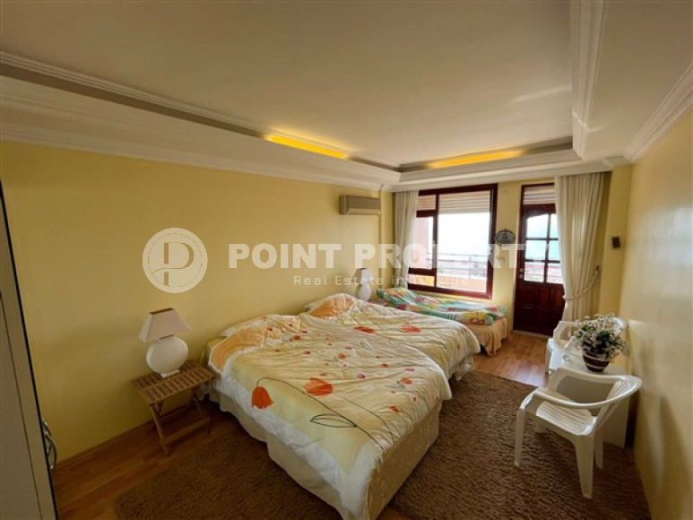 Центр Алании: меблированная четырехкомнатная квартира, 170м², с видом на Аланийскую крепость-id-2317-фото-29