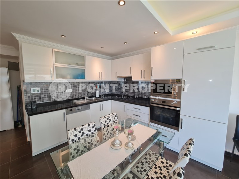 Ready to move in, 2+1 apartment in a comfortable complex in a residential area of Alanya - Cikcilli-id-1195-photo-16