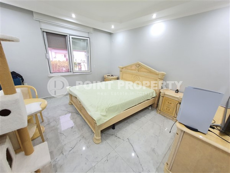 Luxury property: penthouse 4+1, 260 m², with designer interior, in the Lower Oba area, Alanya-id-2323-photo-11