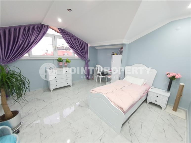 Luxury property: penthouse 4+1, 260 m², with designer interior, in the Lower Oba area, Alanya-id-2323-photo-27