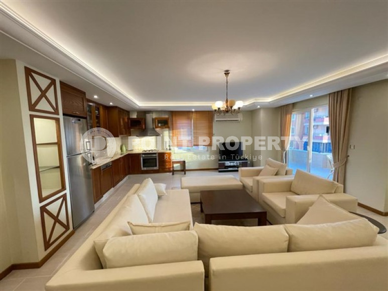 Апартаменты с тремя спальня c видом на море, 160 м², в 50 м от моря в Махмутларе, Аланья-id-2326-фото-4