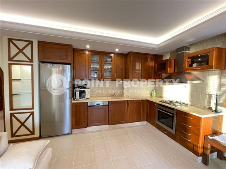 Апартаменты с тремя спальня c видом на море, 160 м², в 50 м от моря в Махмутларе, Аланья-id-2326-фото-6