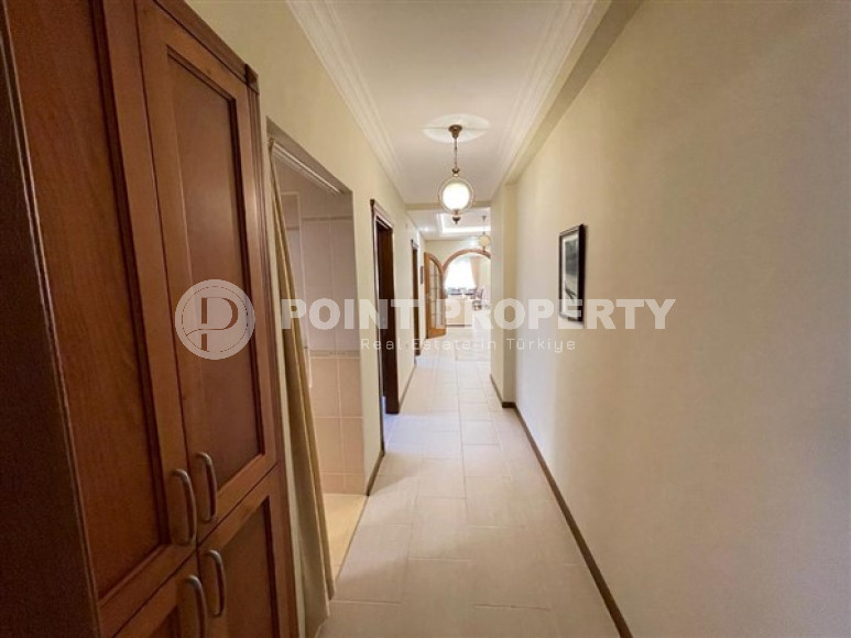 Апартаменты с тремя спальня c видом на море, 160 м², в 50 м от моря в Махмутларе, Аланья-id-2326-фото-9