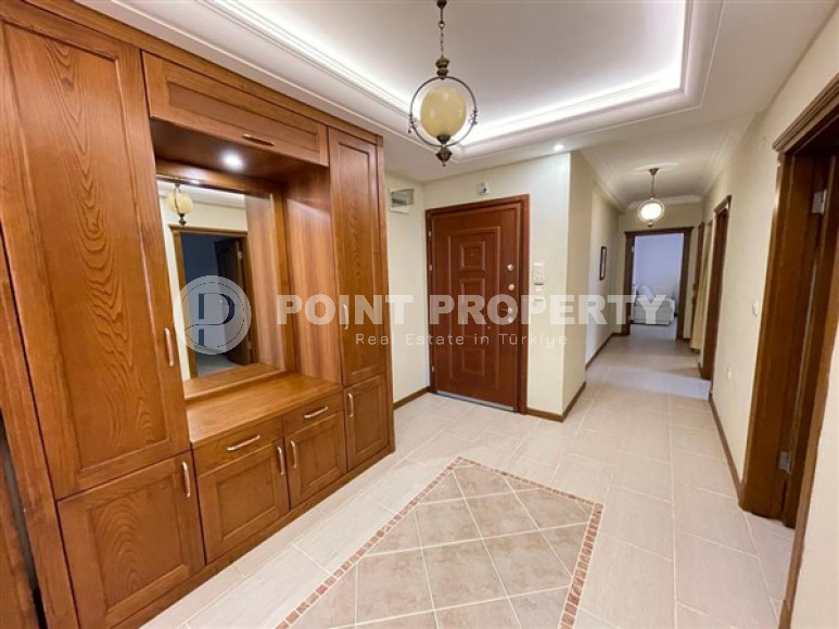 Апартаменты с тремя спальня c видом на море, 160 м², в 50 м от моря в Махмутларе, Аланья-id-2326-фото-13