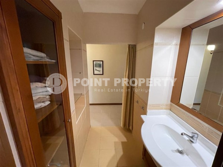 Апартаменты с тремя спальня c видом на море, 160 м², в 50 м от моря в Махмутларе, Аланья-id-2326-фото-18