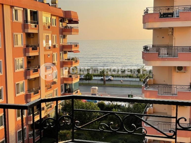 Апартаменты с тремя спальня c видом на море, 160 м², в 50 м от моря в Махмутларе, Аланья-id-2326-фото-19