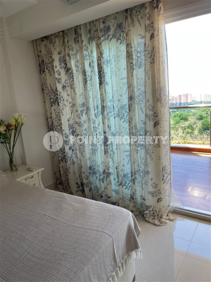 Furnished one-bedroom apartment in an elite complex at the foot of the Taurus Mountains in Mahmutlar-id-1196-photo-9