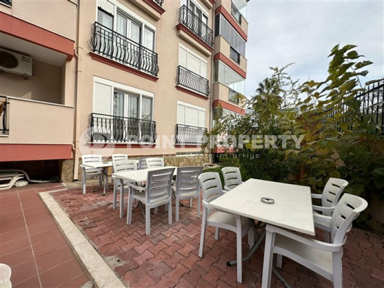 Cozy two-bedroom apartment, 115m², in a complex with a swimming pool 550m from the sea in the Oba area-id-2329-photo-19