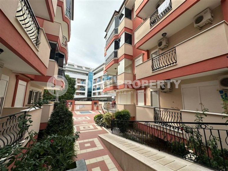 Cozy two-bedroom apartment, 115m², in a complex with a swimming pool 550m from the sea in the Oba area-id-2329-photo-20