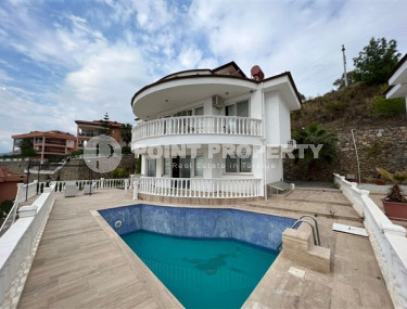 Luxurious, two-storey villa 3+1, 260 m2 in Kargicak, Alanya-id-2337-photo-1