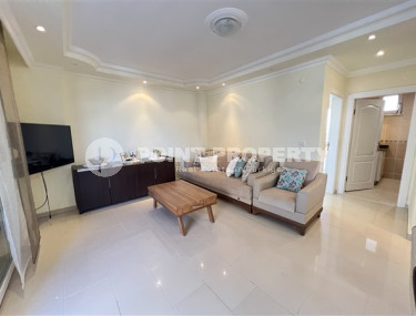 Апартаменты с двумя спальнями с видом на море в комплексе с бассейном в 50 м от моря Демирташ, Аланья-id-2342-фото-2