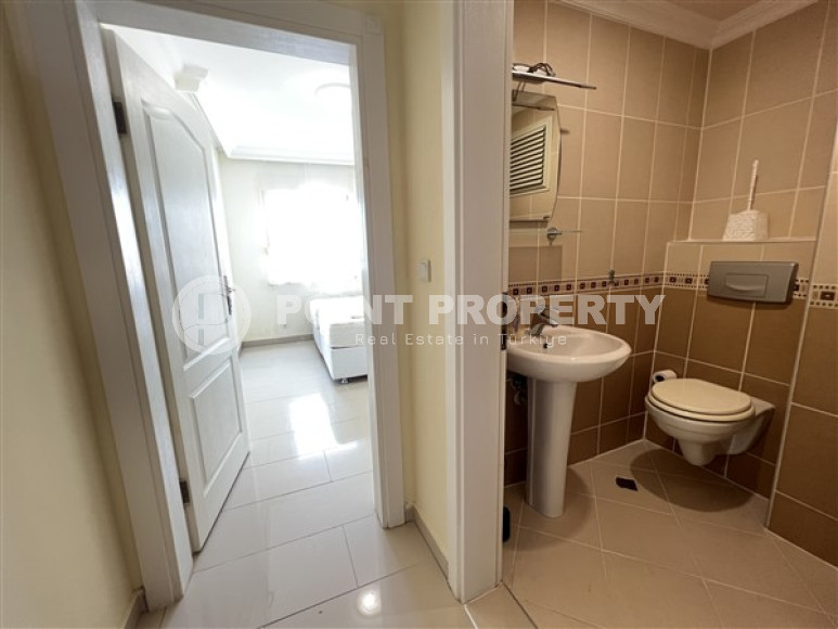 Апартаменты с двумя спальнями с видом на море в комплексе с бассейном в 50 м от моря Демирташ, Аланья-id-2342-фото-17