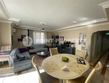 Апартаменты с тремя спальнями в районе Махмутлар, Алания-id-2347-фото-2