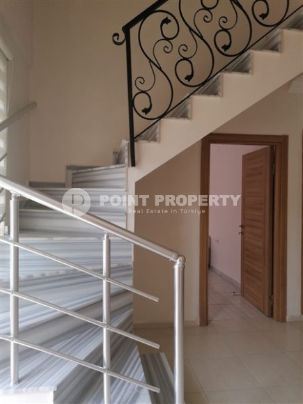 Дуплекс 3+1 с просторной планировкой в районе Махмутлар, Алания-id-2348-фото-12