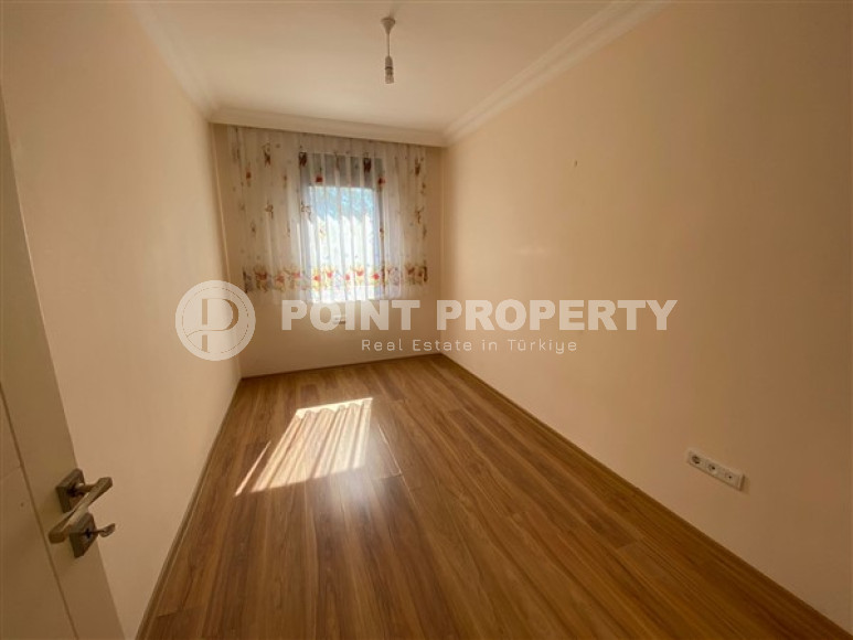 Трехэтажная вилла с четырьмя спальнями, 220м², в 200м от моря, в районе Алании Тюрклере.-id-2349-фото-12