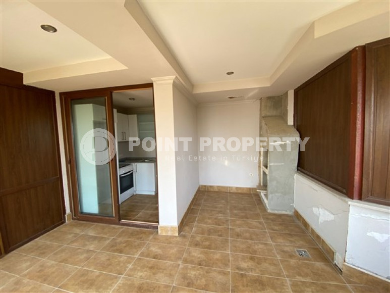 Трехэтажная вилла с четырьмя спальнями, 220м², в 200м от моря, в районе Алании Тюрклере.-id-2349-фото-16