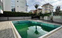 Cozy one-bedroom turnkey apartment, 65m², 150m from the sea in Alanya Oba-id-2353-photo-2