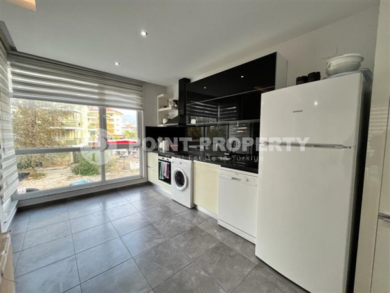 Cozy one-bedroom turnkey apartment, 65m², 150m from the sea in Alanya Oba-id-2353-photo-8