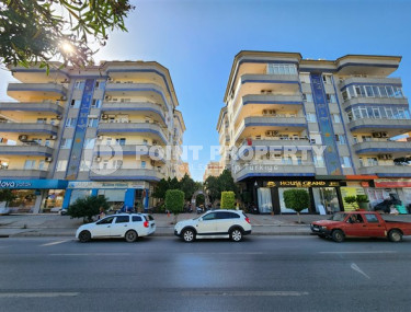 Resale property in the Oba area: furnished apartment 2+1, 125m², in a residence with a swimming pool.-id-2354-photo-1