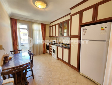 Resale property in the Oba area: furnished apartment 2+1, 125m², in a residence with a swimming pool.-id-2354-photo-4