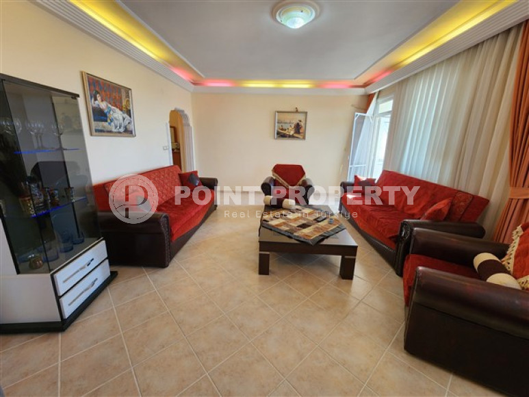 Resale property in the Oba area: furnished apartment 2+1, 125m², in a residence with a swimming pool.-id-2354-photo-10