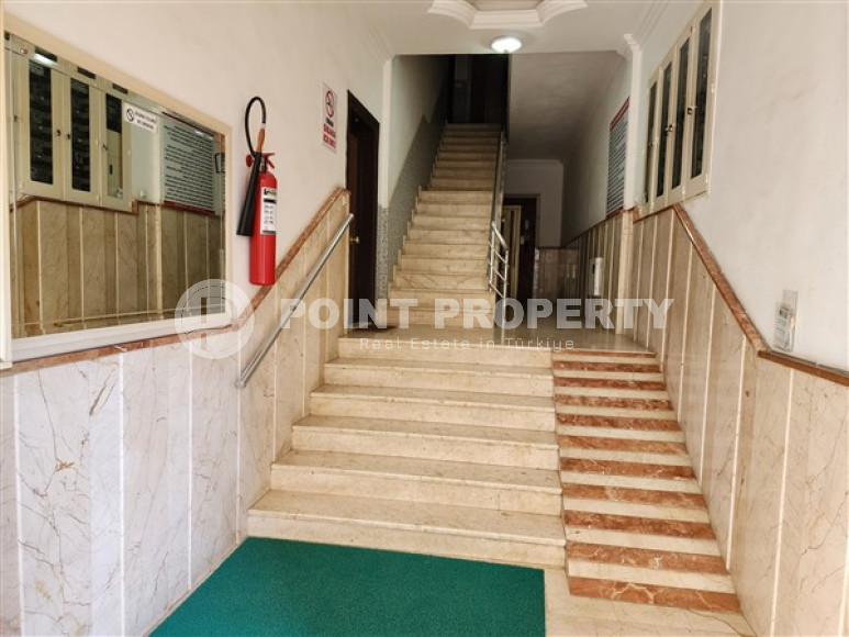 Resale property in the Oba area: furnished apartment 2+1, 125m², in a residence with a swimming pool.-id-2354-photo-22
