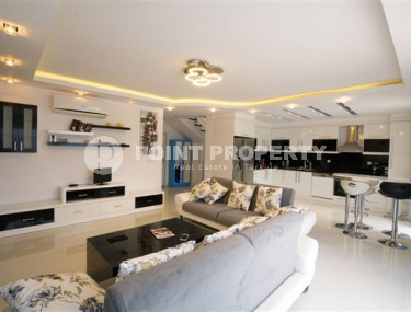 Просторная двухэтажная вилла 4+1, 200 м2 с бассейном в районе Каргыждак, Алания-id-2356-фото-2