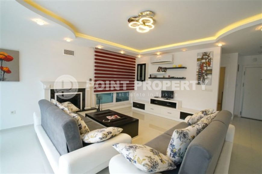 Просторная двухэтажная вилла 4+1, 200 м2 с бассейном в районе Каргыждак, Алания-id-2356-фото-3