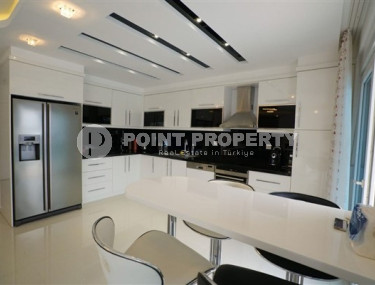 Просторная двухэтажная вилла 4+1, 200 м2 с бассейном в районе Каргыждак, Алания-id-2356-фото-4