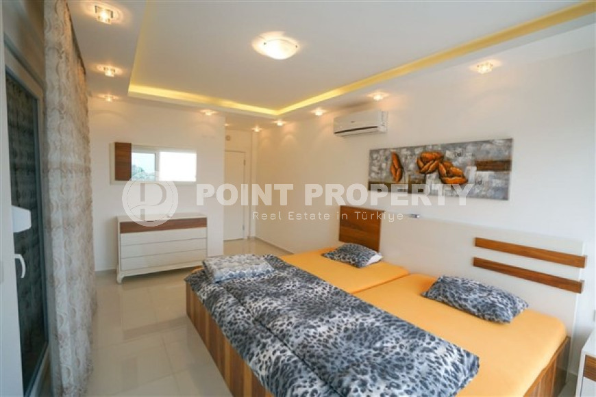 Просторная двухэтажная вилла 4+1, 200 м2 с бассейном в районе Каргыждак, Алания-id-2356-фото-6