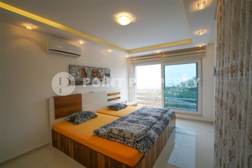 Просторная двухэтажная вилла 4+1, 200 м2 с бассейном в районе Каргыждак, Алания-id-2356-фото-7