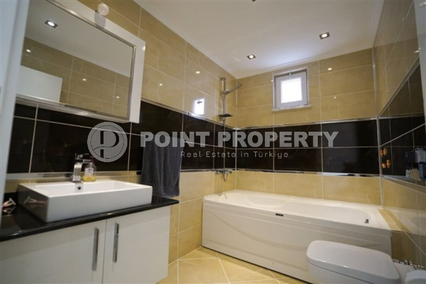 Просторная двухэтажная вилла 4+1, 200 м2 с бассейном в районе Каргыждак, Алания-id-2356-фото-10